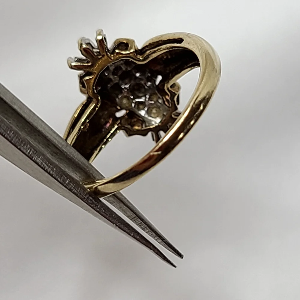 10K Solid GOLD GENUINE DIAMOND Cluster Ring